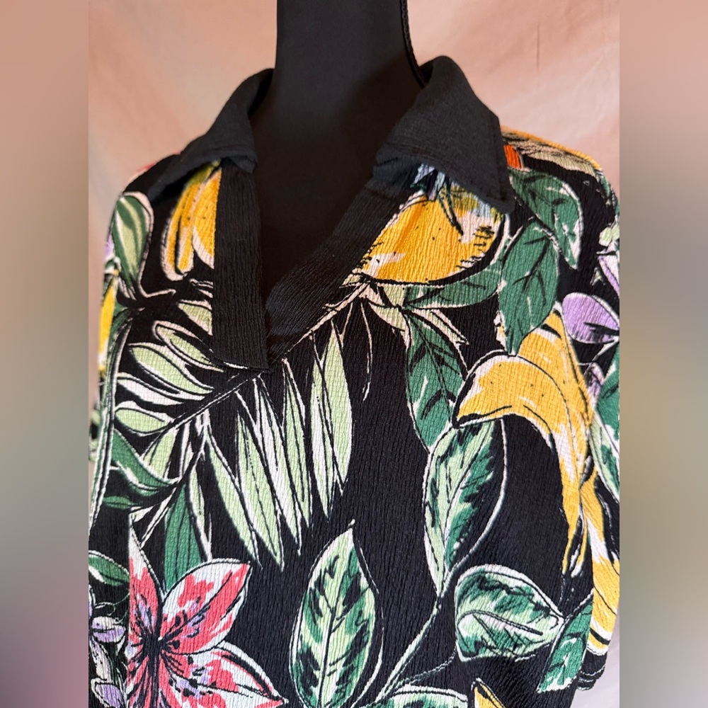 Cuddl Duds Crepe Knit Paradise Polo Top – Floral & Fruit 🌸🍊 QVC Exclusive - Picture 3 of 7